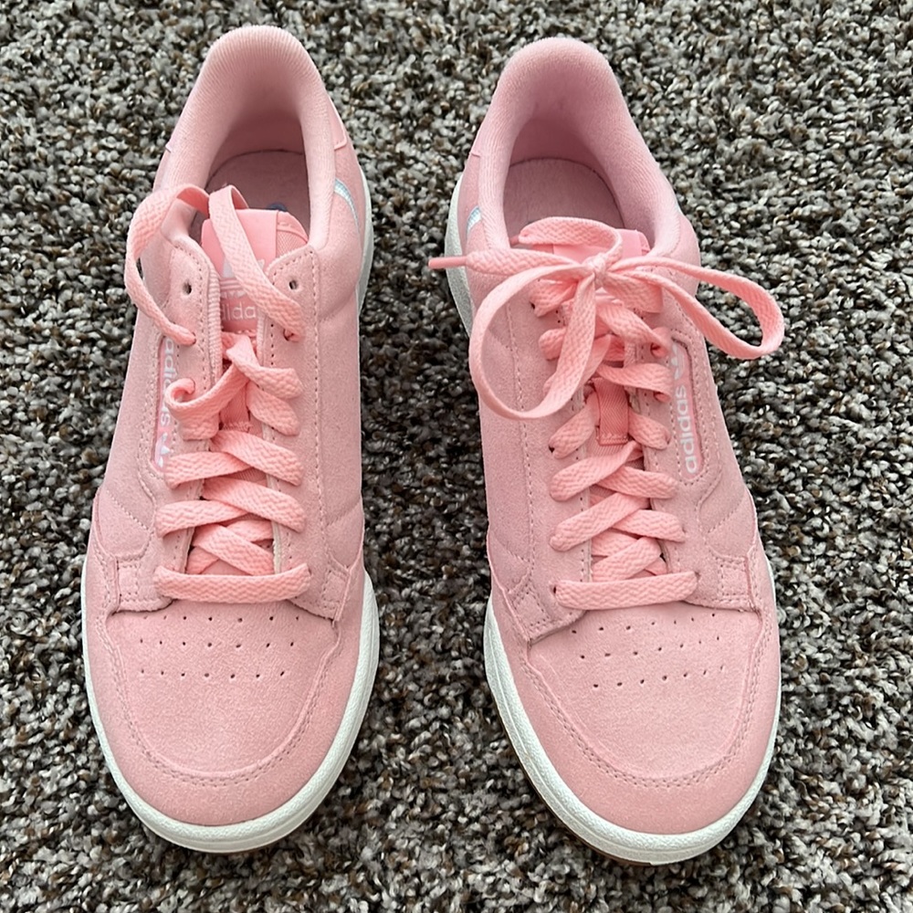Adidas Shoes - Picture 5 of 6